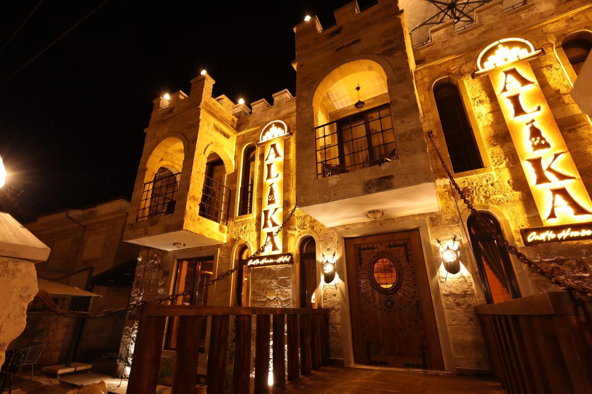Alika Castle House Hotel Ючхисар Екстериор снимка